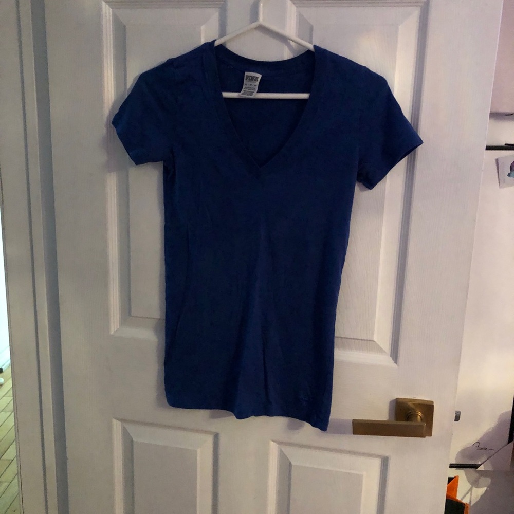 PINK Victoria's Secret Short Sleeve V-Neck Tee in Blue